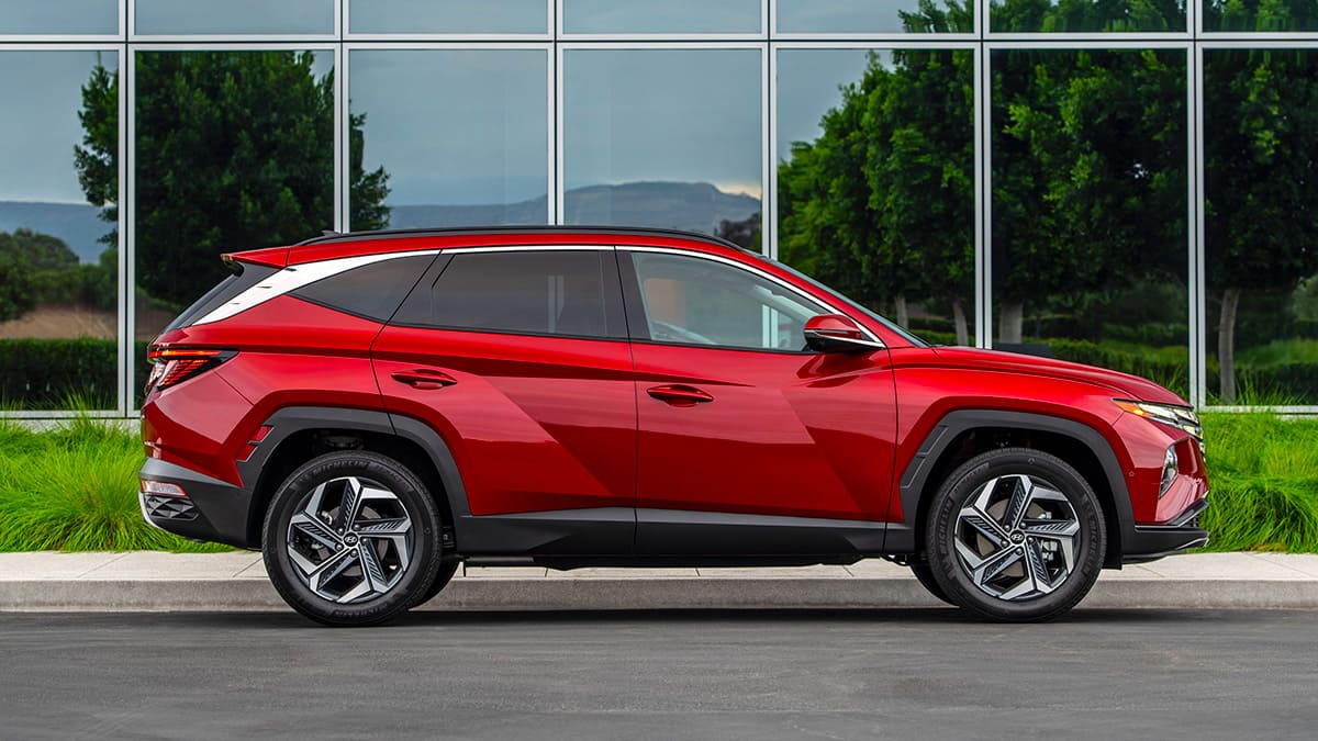 Tucson-Fiyat-Listesi-Nisan-2024
