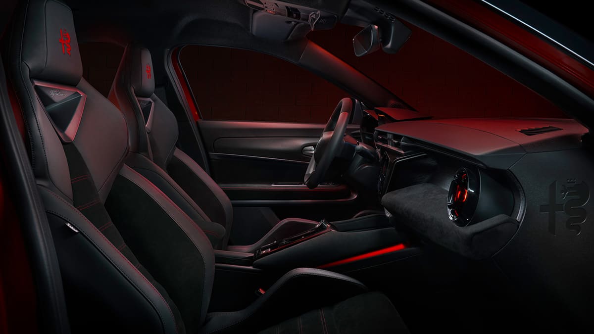 alfa romeo milano donanım paketleri