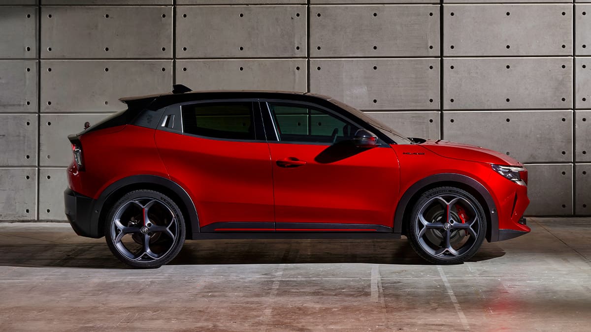 alfa romeo milano motor gücü