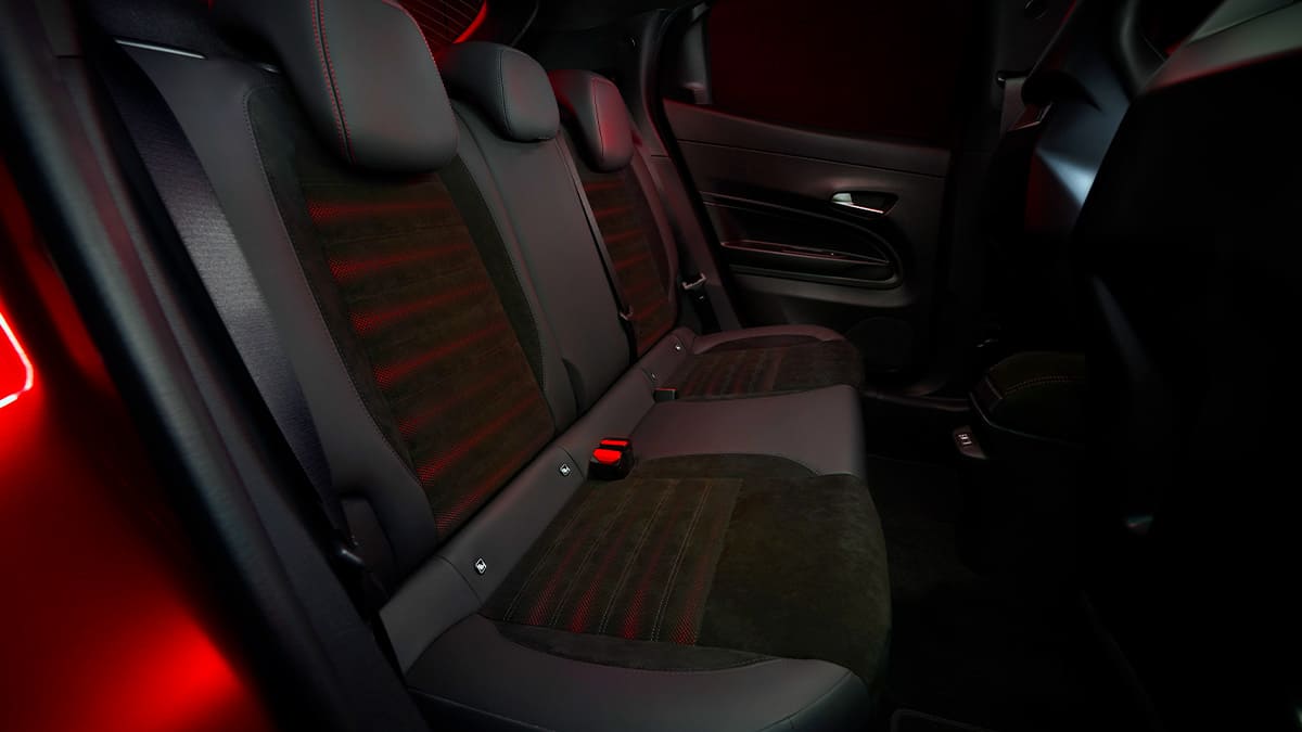 alfa romeo milano uzunluğu