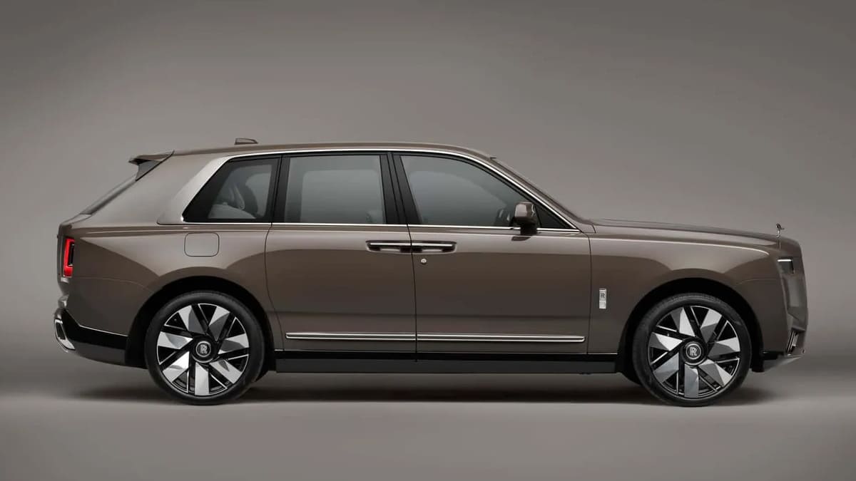 Rolls-Royce Cullinan II ve Black Badge Cullinan II
