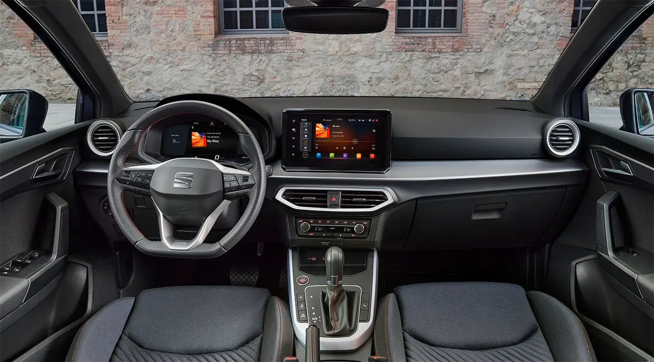 Yenilenen Seat Leon ve Yeni Motor Seçenekleri