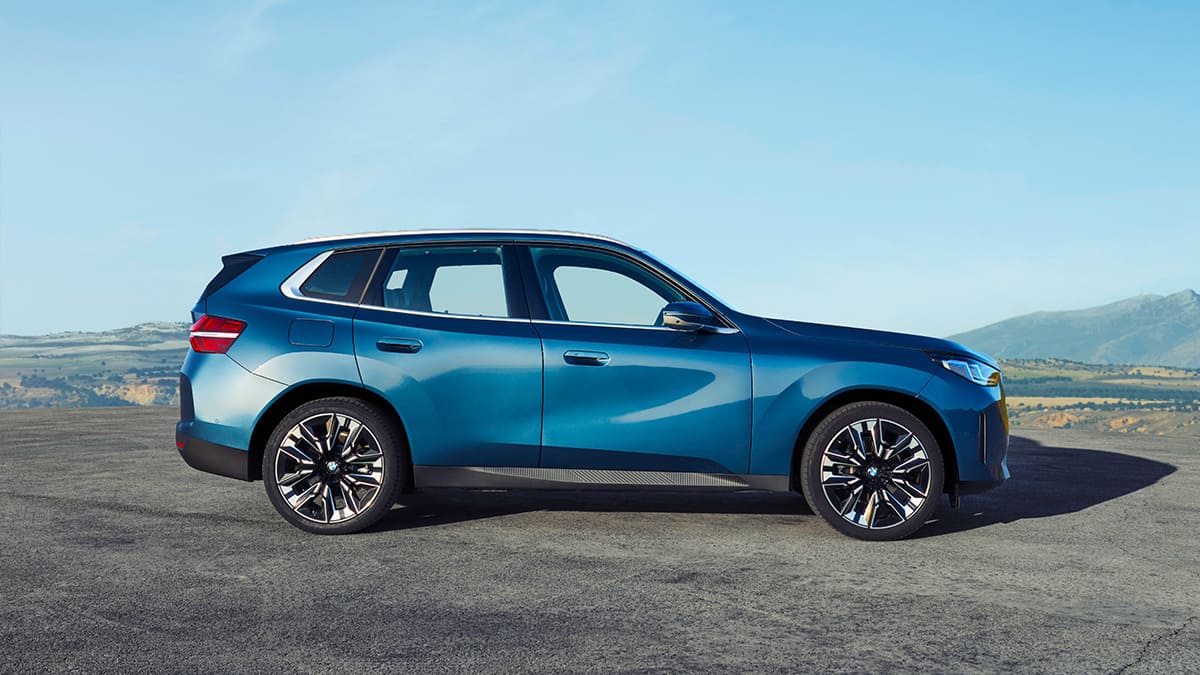 Yeni 2025 Model BMW X3 Yeni Özellikleriyle Tanıtıldı