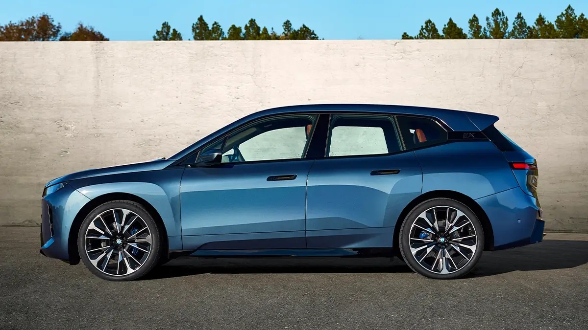 Yeni BMW iX