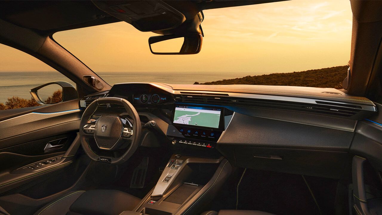 Makyajlı 2026 Peugeot 408 Tanıtıldı: "WOW" Etkisi ve Yeni E-408 Özellikleri